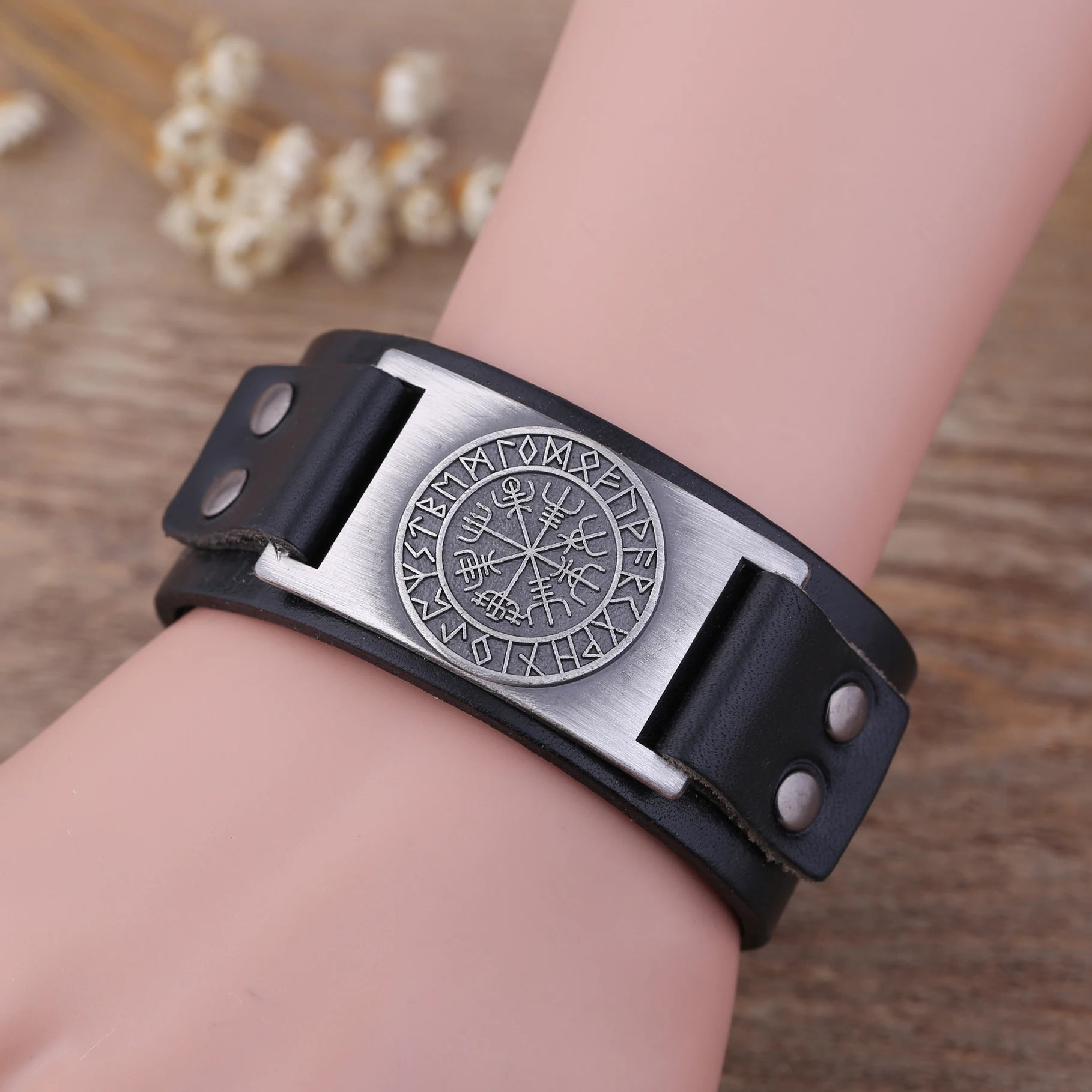 Wayfarer's bracelet