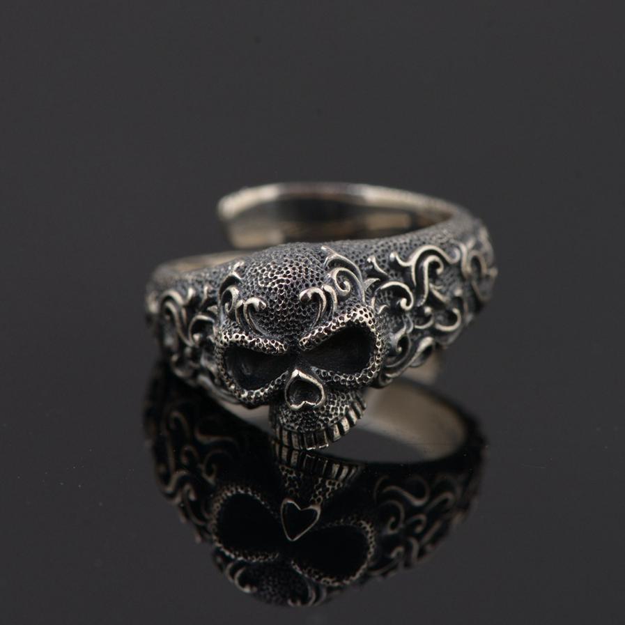 The Gentle Skull 925 Sterling Silver Band