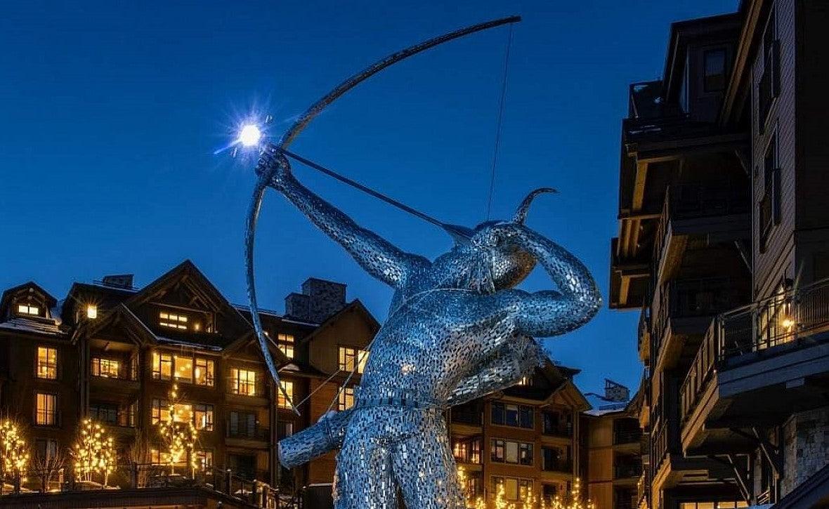 Ullr, dieu de la chasse et régent d'Asgard