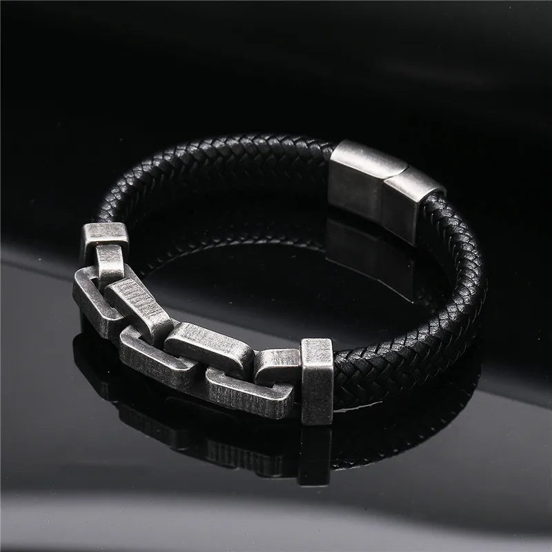 Chains of Duty Genuine Leather and Steel Bracelet