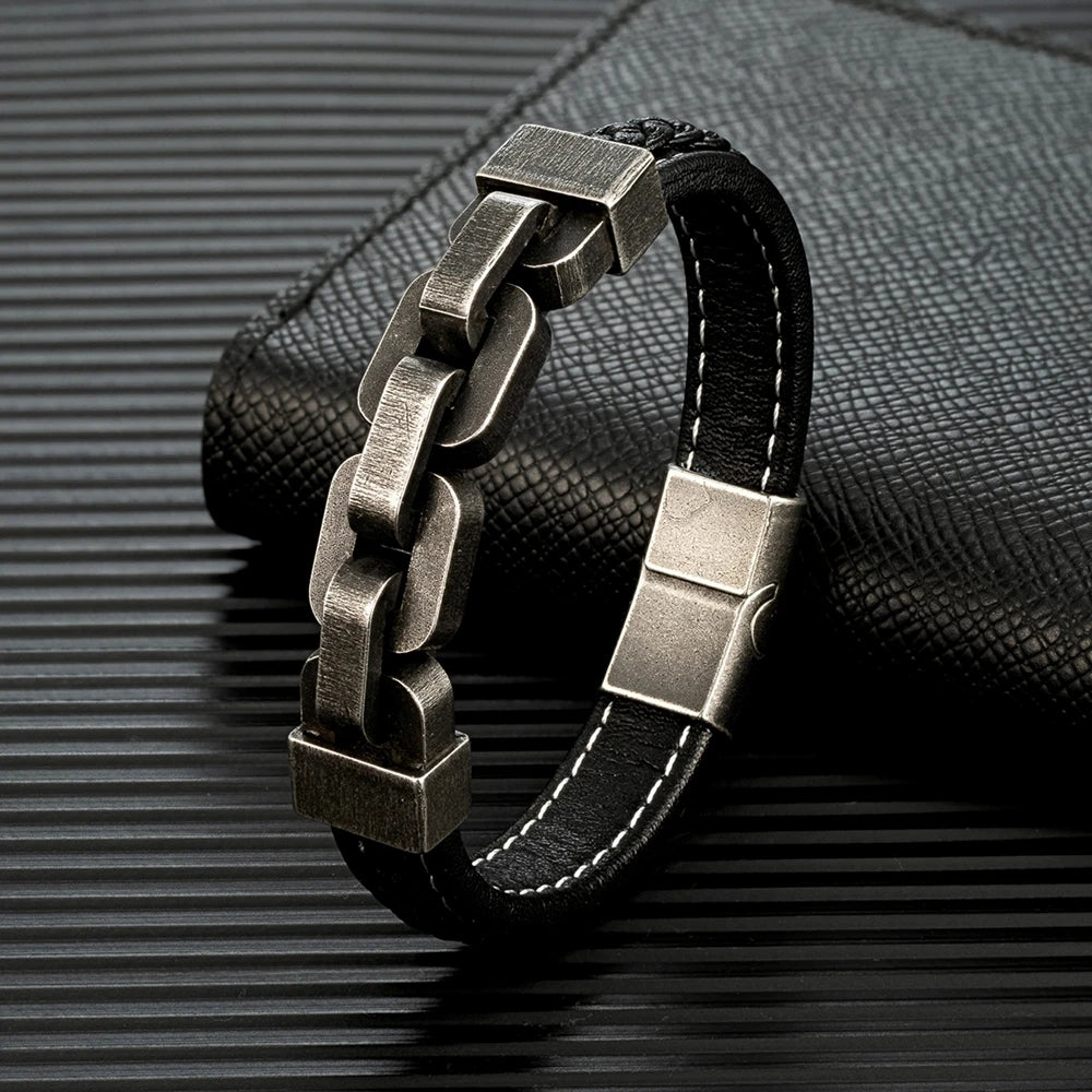 Chains of Duty Genuine Leather and Steel Bracelet