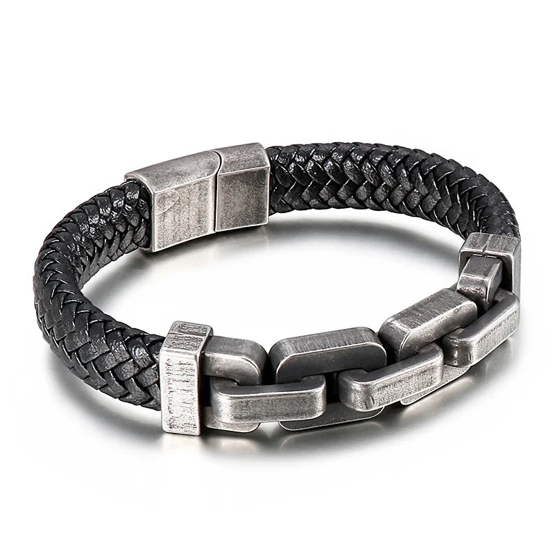 Chains of Duty Genuine Leather and Steel Bracelet