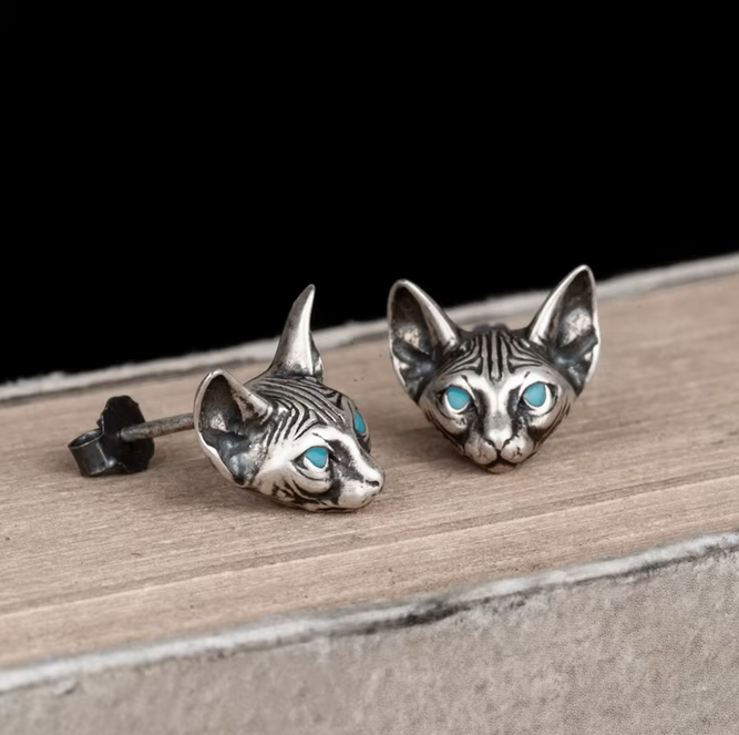 Freyja Sphynx Cat 925 Sterling Silver Stud Earrings