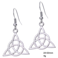 Boucle d'oreille Triquetra