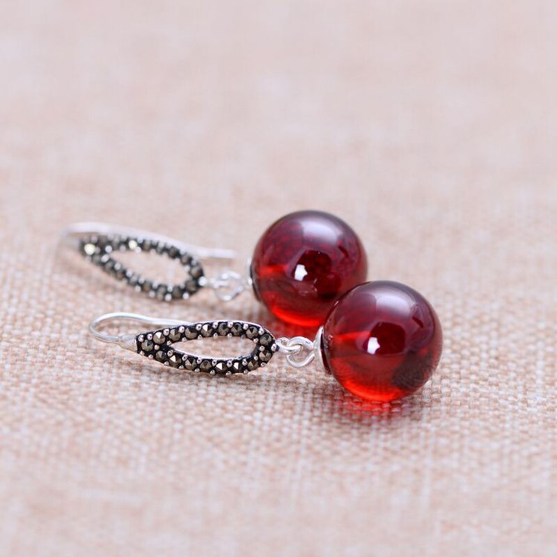 Idun Gift Drop Earrings in 925 Sterling Silver with Red Garnet Stone