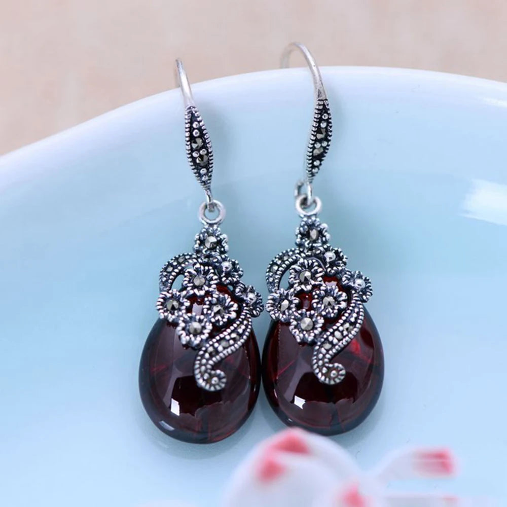 Idun's Gift Drop Earrings in 925 Sterling Silver with Garnet Stone
