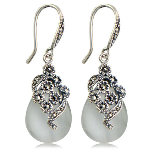 Idun's Gift Drop Earrings in 925 Sterling Silver with Garnet Stone