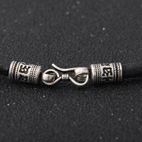 Mjolnir Necklace With Wolf Head in 925 Sterling Silver