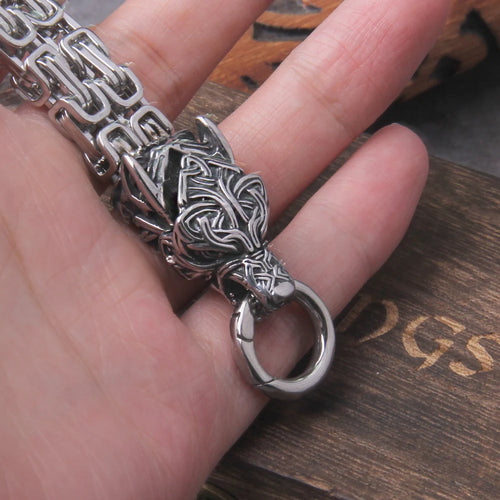 Mjolnir in Wolf Chain Stainless Steel Necklace
