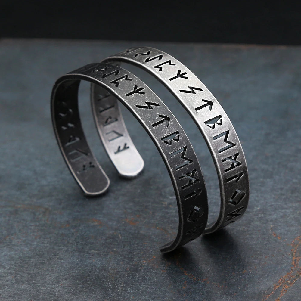 Runic Arm Ring in Stainless Steel