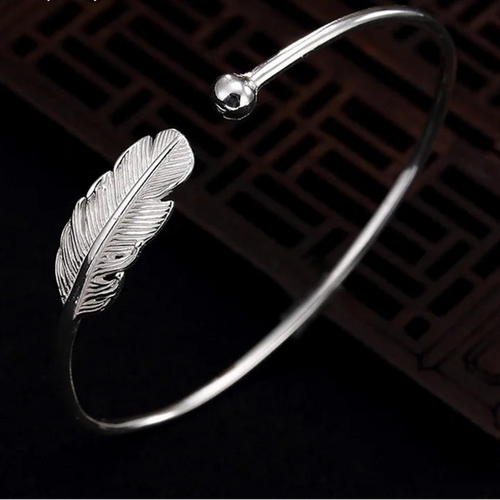 Feathers of Freyja’s Falcon 990 Silver Bracelet