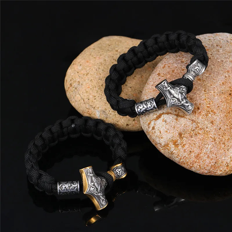 Mjolnir Hammer Paracord Amulet
