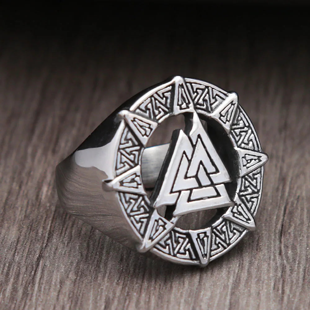 Encircled Walknut - Odin's Rune Ring