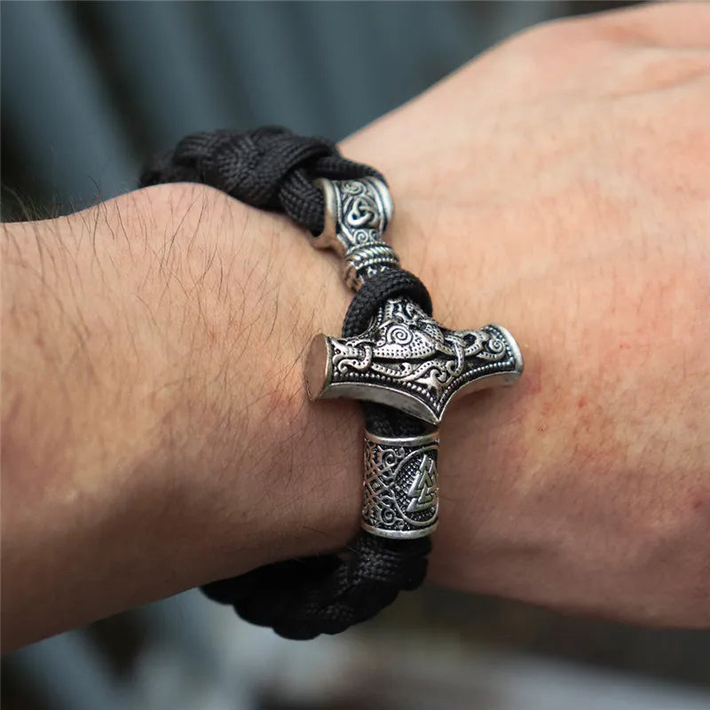 Mjolnir Hammer Paracord Amulet