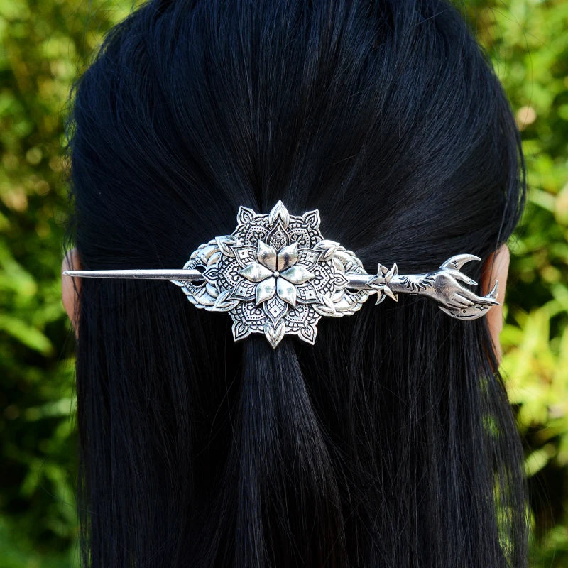 The Dragon Hairpins