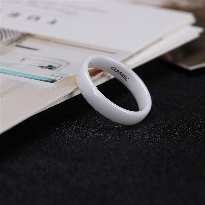 Ullr Oath Ring Smooth White Ceramic Wedding Band