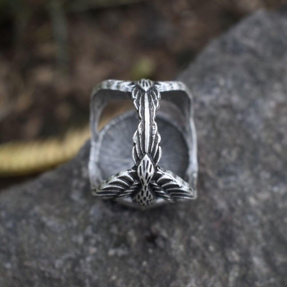 Huginn and Muninn bring Vegvisir - Odin Ravens Ring